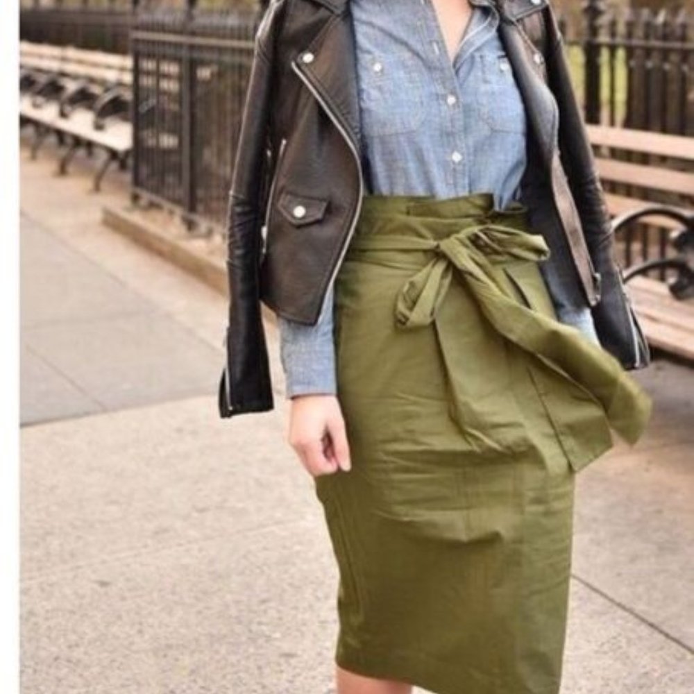 J CREW Paper-bag skirt in twill Moss Green Size 0